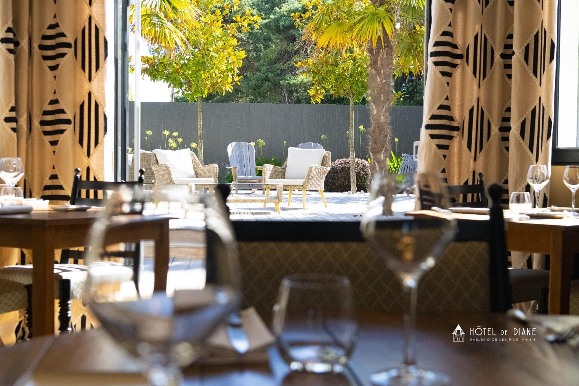 Hotel De Diane Sables-d'Or-les-Pins Exterior foto